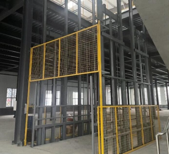 波莲镇请详细介绍一下货梯安装在室外的维护方法