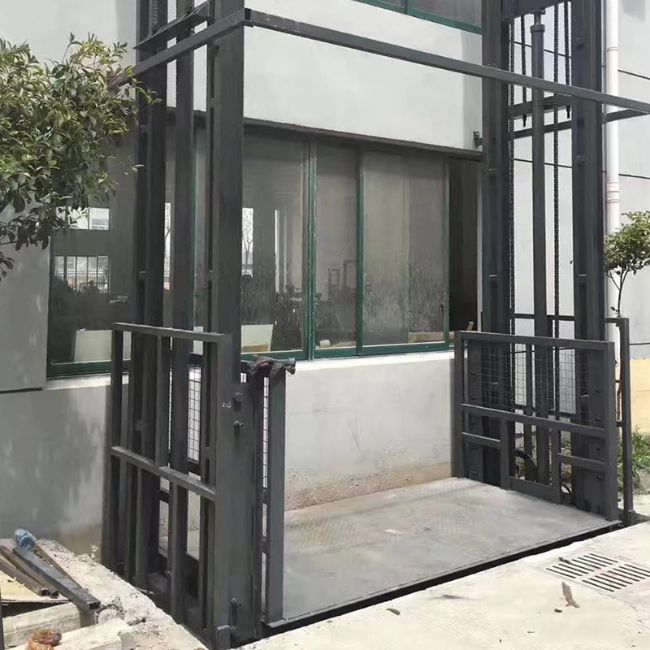 波莲镇5吨室外升降货梯